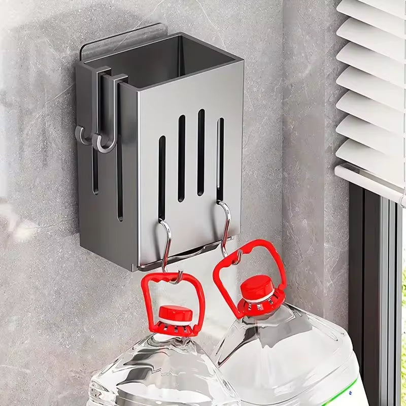 Chopstick holder with removable drain tray for quick drying and hygiene