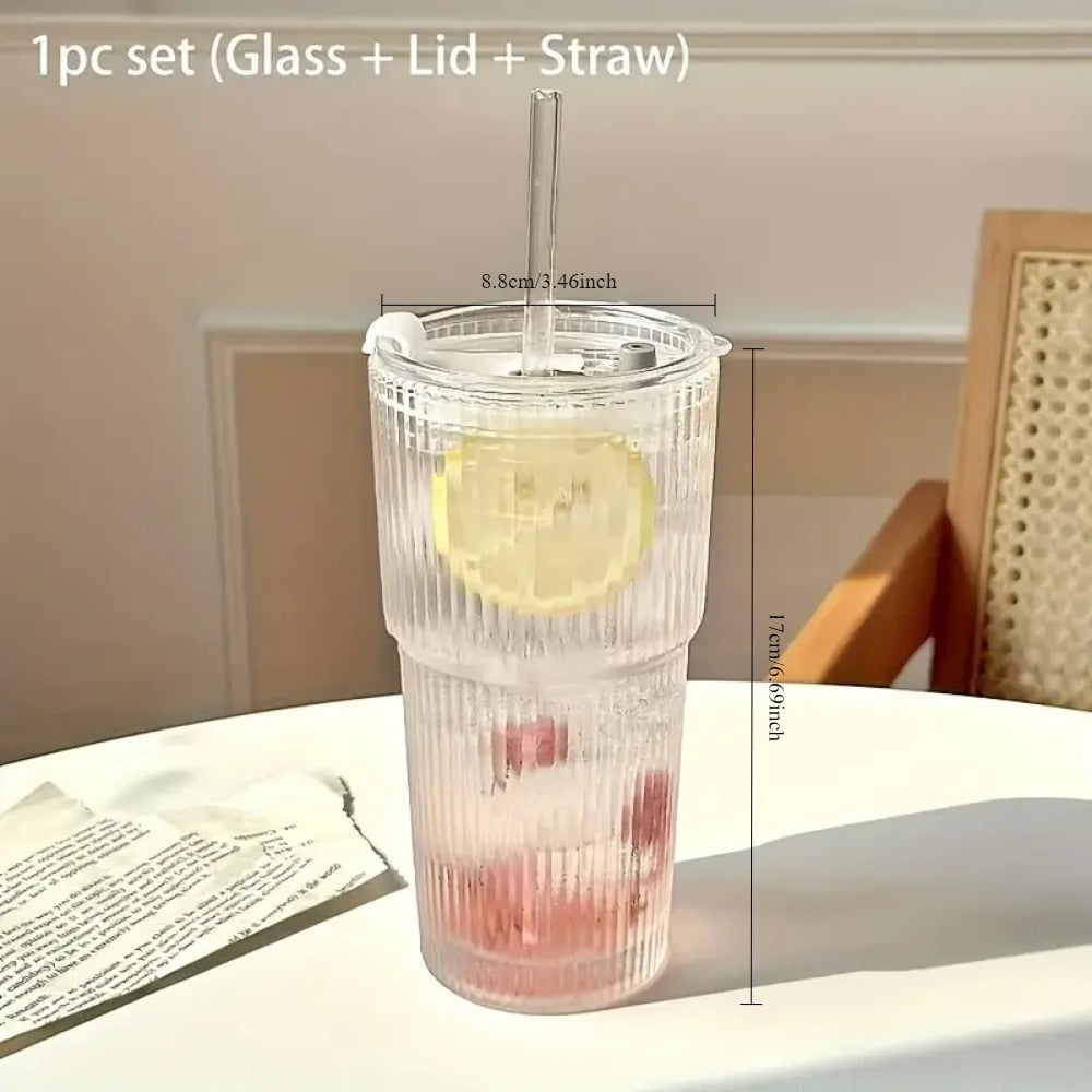 eco-friendly glass cup with straw for smoothies