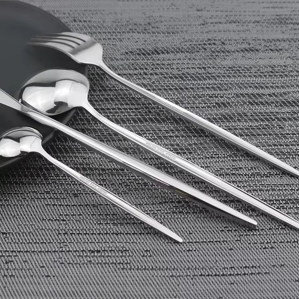 24Pcs Black Handle Gold Cutlery Set – Stainless Steel Knife, Fork & Spoon Tableware Set