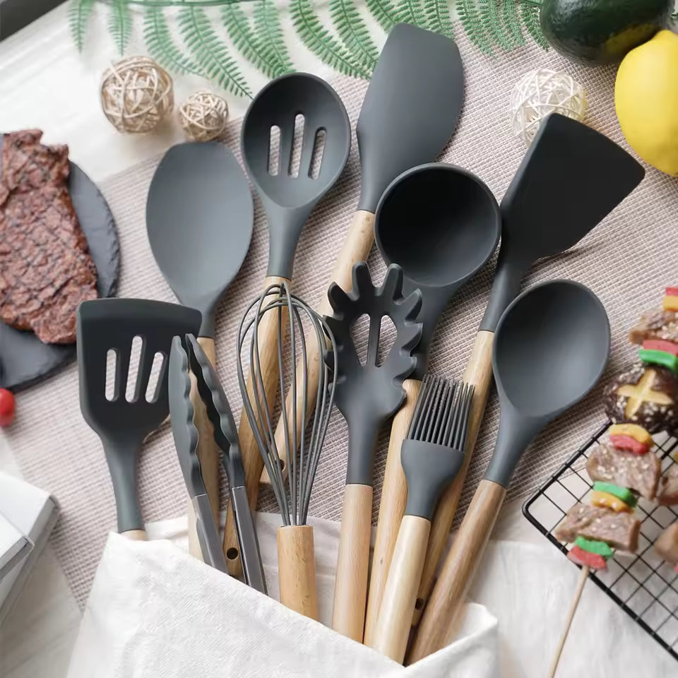 non-stick cookware cooking tools with wooden handles